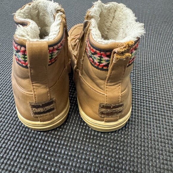 Toms Kids lined booties size 2 - Picture 3 of 5